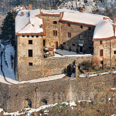 Il Castello di Casaleggio Boiro